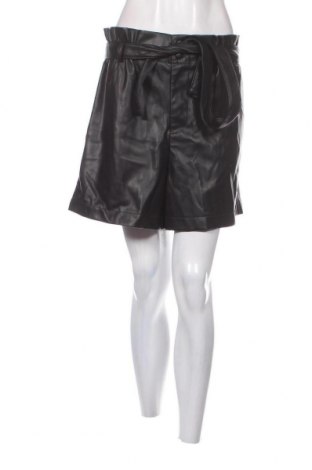 Дамски къс панталон Primark, Размер XL, Цвят Черен, Цена 11,48 лв.
