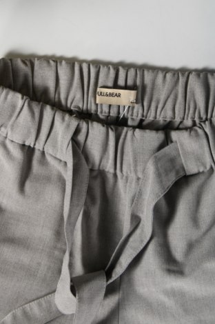 Damen Shorts Pull&Bear, Größe S, Farbe Grau, Preis € 9,79