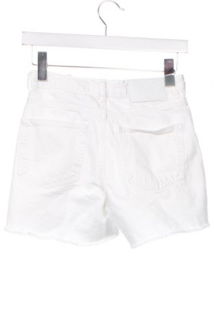 Дамски къс панталон RAERE by Lorena Rae, Размер XS, Цвят Бял, Цена 50,50 лв.