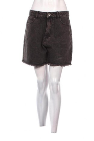 Дамски къс панталон SHEIN, Размер L, Цвят Черен, Цена 19,04 лв.