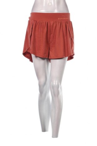 Γυναικείο κοντό παντελόνι Superdry, Μέγεθος M, Χρώμα Κόκκινο, Τιμή 16,24 €