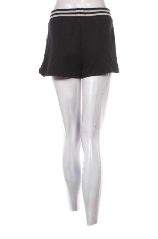 Damen Shorts Superdry, Größe M, Farbe Schwarz, Preis 15,88 €