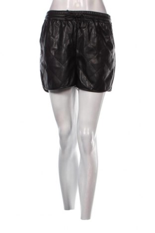 Дамски къс панталон Tally Weijl, Размер M, Цвят Черен, Цена 11,40 лв.
