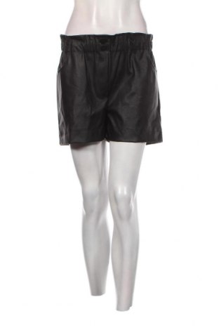 Γυναικείο κοντό παντελόνι Terranova, Μέγεθος S, Χρώμα Μαύρο, Τιμή 7,67 €