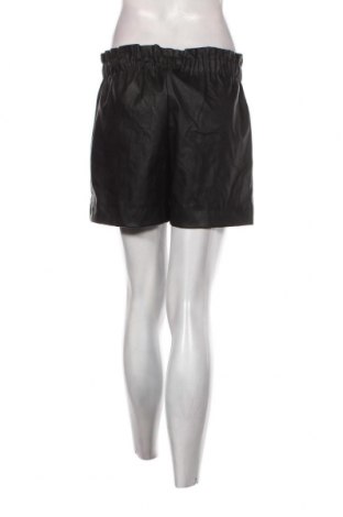 Γυναικείο κοντό παντελόνι Terranova, Μέγεθος S, Χρώμα Μαύρο, Τιμή 4,03 €