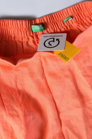 Γυναικείο κοντό παντελόνι United Colors Of Benetton, Μέγεθος S, Χρώμα Πορτοκαλί, Τιμή 30,16 €