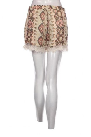 Damen Shorts Vero Moda, Größe M, Farbe Mehrfarbig, Preis 4,30 €