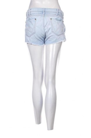 Pantaloni scurți de femei Wrangler, Mărime M, Culoare Albastru, Preț 61,94 Lei