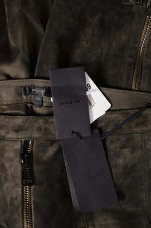 Damskie skórzane spodnie Belstaff, Rozmiar XL, Kolor Zielony, Cena 1 342,19 zł