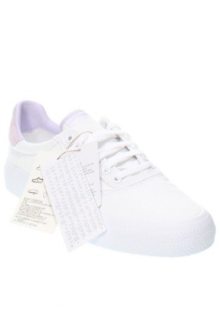 Дамски обувки Adidas Originals, Размер 40, Цвят Бял, Цена 121,80 лв.