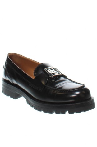 Дамски обувки BOSS, Размер 39, Цвят Черен, Цена 284,05 лв.