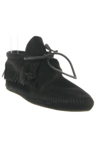 Дамски обувки Minnetonka, Размер 38, Цвят Черен, Цена 42,00 лв.