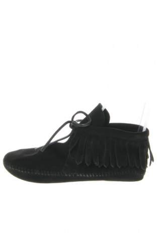 Дамски обувки Minnetonka, Размер 38, Цвят Черен, Цена 49,00 лв.