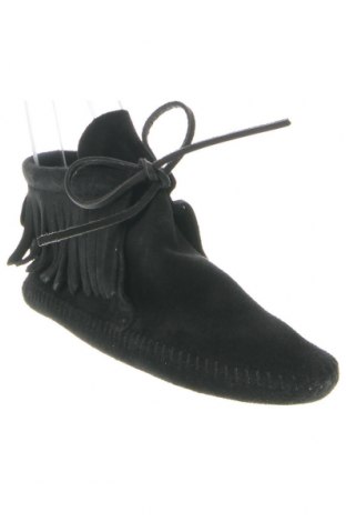 Дамски обувки Minnetonka, Размер 37, Цвят Черен, Цена 49,00 лв.