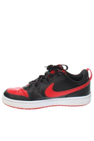 Dámske topánky  Nike, Veľkosť 37, Farba Viacfarebná, Cena  37,32 €