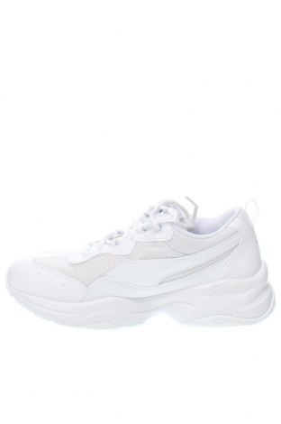 Дамски обувки PUMA, Размер 40, Цвят Бял, Цена 53,40 лв.
