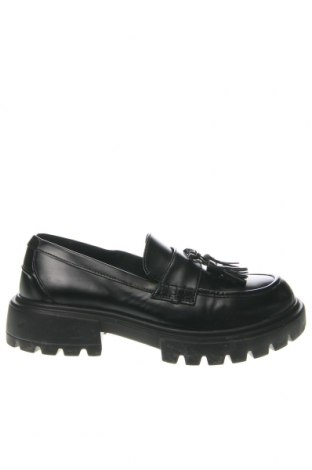Дамски обувки Pull&Bear, Размер 45, Цвят Черен, Цена 39,44 лв.
