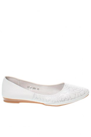 Γυναικεία παπούτσια Tendenz, Μέγεθος 40, Χρώμα Λευκό, Τιμή 9,52 €