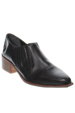 Дамски обувки Trenery, Размер 38, Цвят Черен, Цена 37,20 лв.