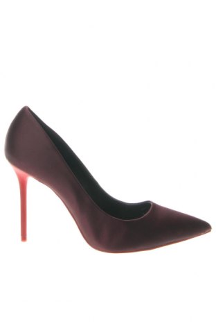Дамски обувки Zara, Размер 38, Цвят Лилав, Цена 27,37 лв.