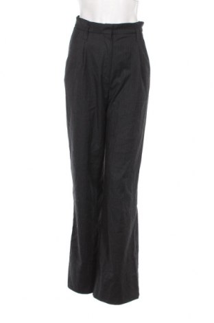 Pantaloni de femei, Mărime S, Culoare Gri, Preț 44,40 Lei