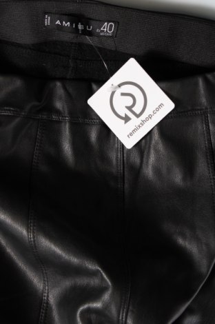Γυναικείο παντελόνι Amisu, Μέγεθος M, Χρώμα Μαύρο, Τιμή 3,05 €