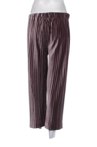 Dámské kalhoty  Amisu, Velikost S, Barva Fialová, Cena  125,00 Kč