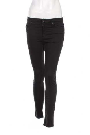 Дамски панталон Armani Exchange, Размер S, Цвят Черен, Цена 137,60 лв.