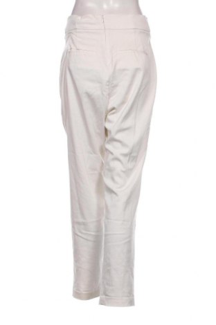 Дамски панталон BCBG Max Azria, Размер S, Цвят Бял, Цена 67,20 лв.