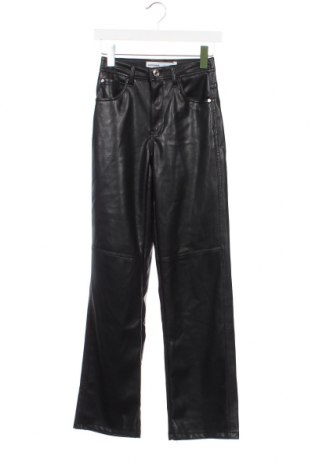 Pantaloni de femei Bershka, Mărime XS, Culoare Negru, Preț 44,89 Lei