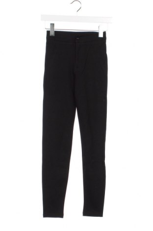 Дамски панталон Bershka, Размер XS, Цвят Черен, Цена 17,40 лв.
