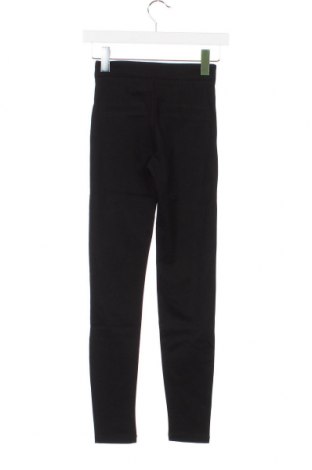 Pantaloni de femei Bershka, Mărime XS, Culoare Negru, Preț 33,29 Lei