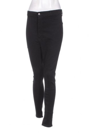 Дамски панталон Bershka, Размер M, Цвят Черен, Цена 8,99 лв.