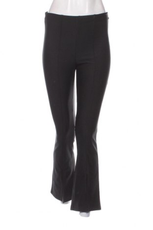 Γυναικείο παντελόνι Bershka, Μέγεθος S, Χρώμα Μαύρο, Τιμή 14,83 €