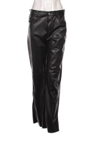 Pantaloni de femei Bershka, Mărime M, Culoare Negru, Preț 44,38 Lei