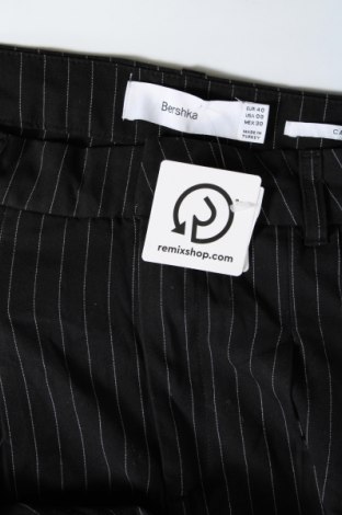 Дамски панталон Bershka, Размер L, Цвят Черен, Цена 11,60 лв.