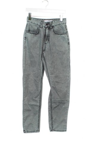 Дамски панталон Bershka, Размер XS, Цвят Сив, Цена 17,60 лв.