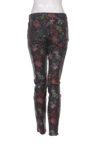 Дамски панталон Christian Berg, Размер M, Цвят Многоцветен, Цена 20,38 лв.
