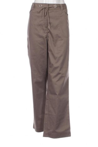 Дамски панталон Cotton Traders, Размер XXL, Цвят Бежов, Цена 78,29 лв.