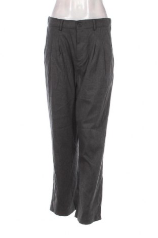 Γυναικείο παντελόνι DAZY, Μέγεθος L, Χρώμα Γκρί, Τιμή 3,59 €