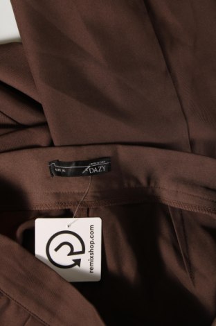 Pantaloni de femei DAZY, Mărime XL, Culoare Maro, Preț 125,72 Lei