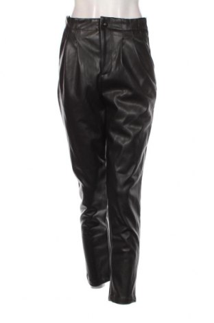 Γυναικείο παντελόνι Daphnea, Μέγεθος S, Χρώμα Μαύρο, Τιμή 3,80 €
