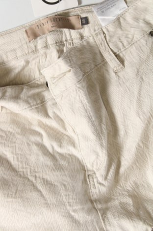 Дамски панталон Denim Identity By Zizzi, Размер XL, Цвят Бежов, Цена 35,00 лв.