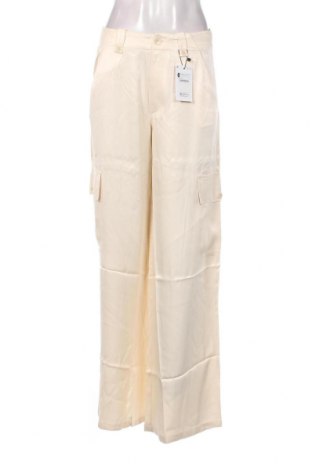 Γυναικείο παντελόνι Desigual, Μέγεθος S, Χρώμα Εκρού, Τιμή 40,21 €