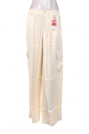 Дамски панталон Desigual, Размер XL, Цвят Екрю, Цена 156,00 лв.