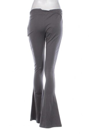 Дамски панталон Ellesse, Размер L, Цвят Сив, Цена 41,85 лв.