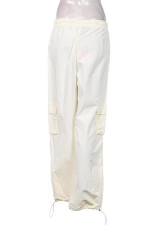 Дамски панталон Ellesse, Размер M, Цвят Екрю, Цена 12,32 лв.