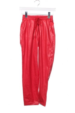 Dámske nohavice FIRST, Veľkosť XS, Farba Červená, Cena  8,90 €