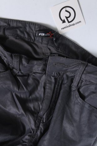 Дамски панталон Fb Sister, Размер M, Цвят Сив, Цена 4,93 лв.