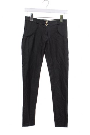 Дамски панталон Freddy, Размер S, Цвят Черен, Цена 18,45 лв.